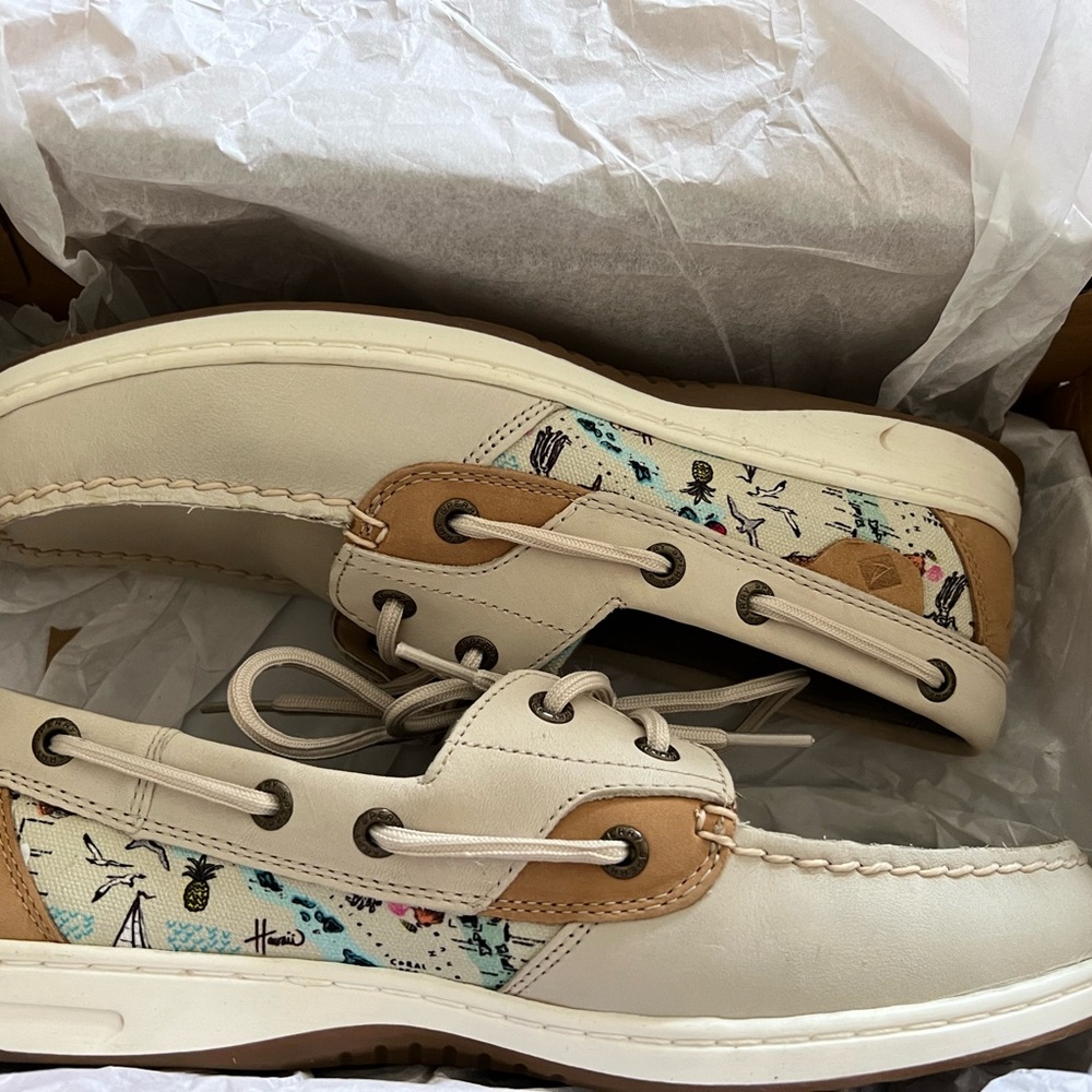 Sperry Bluefish Print Oak Women’s Shoe